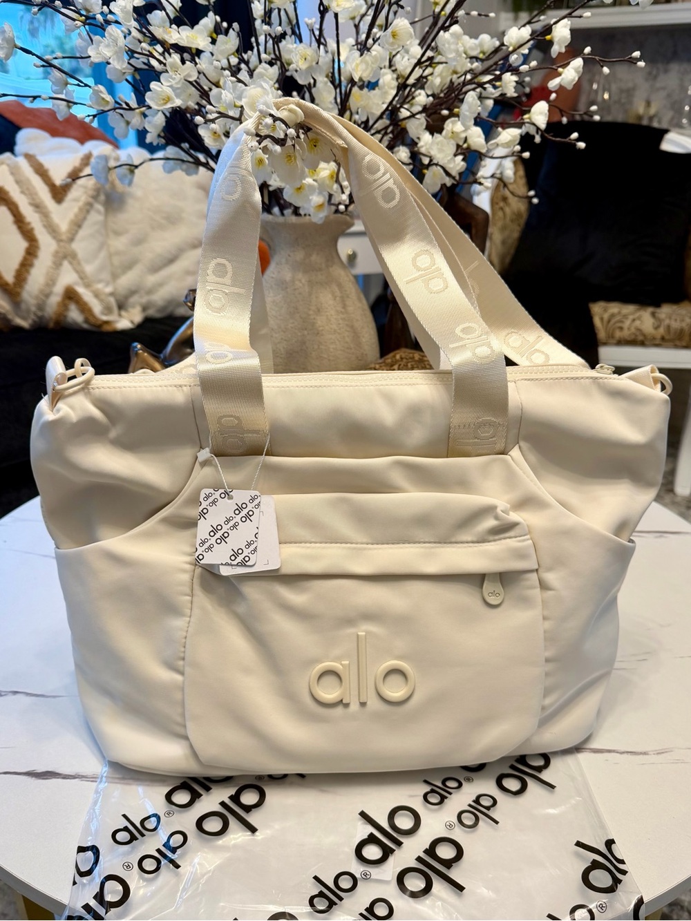 ALO Yoga Shoulder/Crossbody Cream Bag